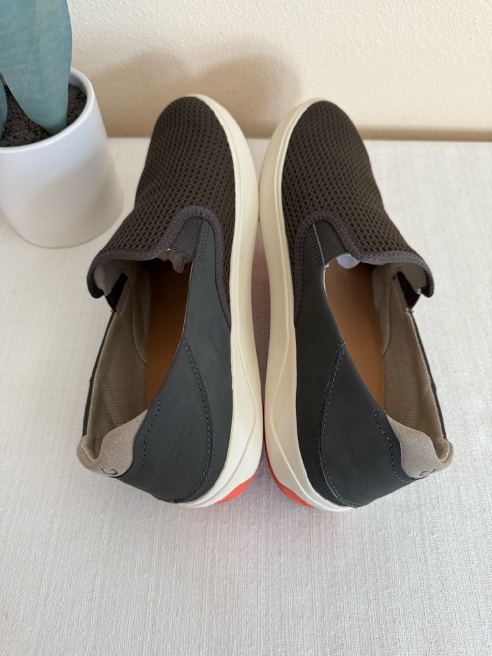 Olukai Lae’Ahi Men's Slip-On Mesh Casual Shoes - Charcoal - Picture 7 of 14